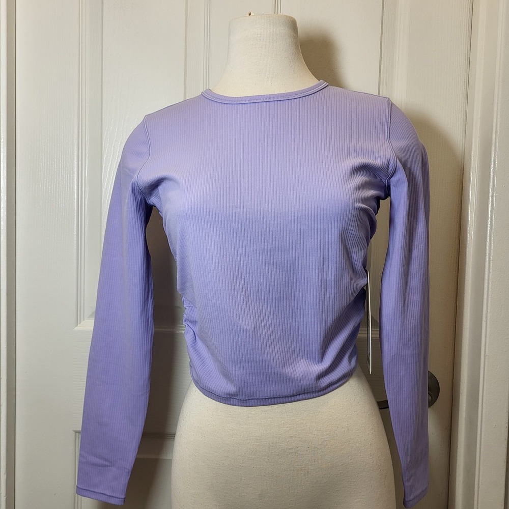 Lululemon Long Sleeve Ribbed Nulu Cropped Lavender MSRP $68 Size 6 Regular